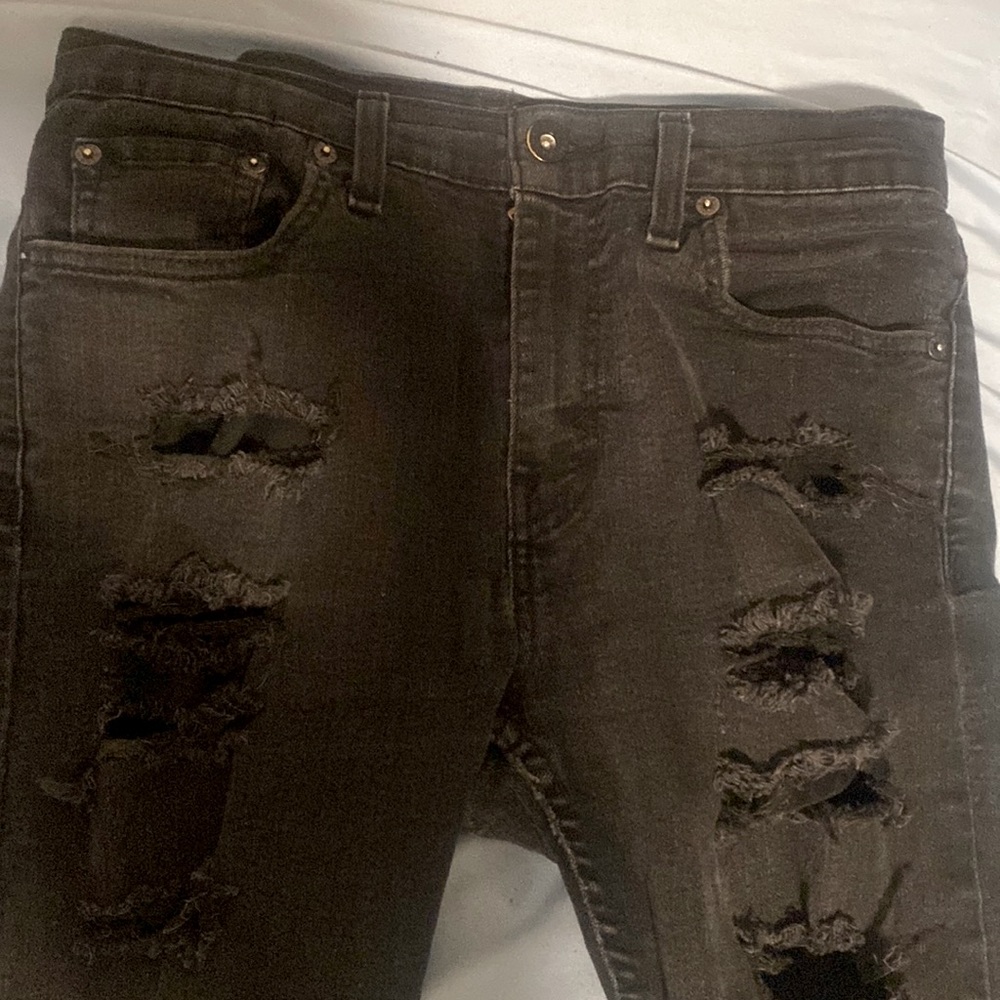 Levi’s,black jeans,32-30,32-34